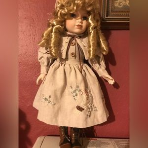vintage porcelain doll, 16X 7